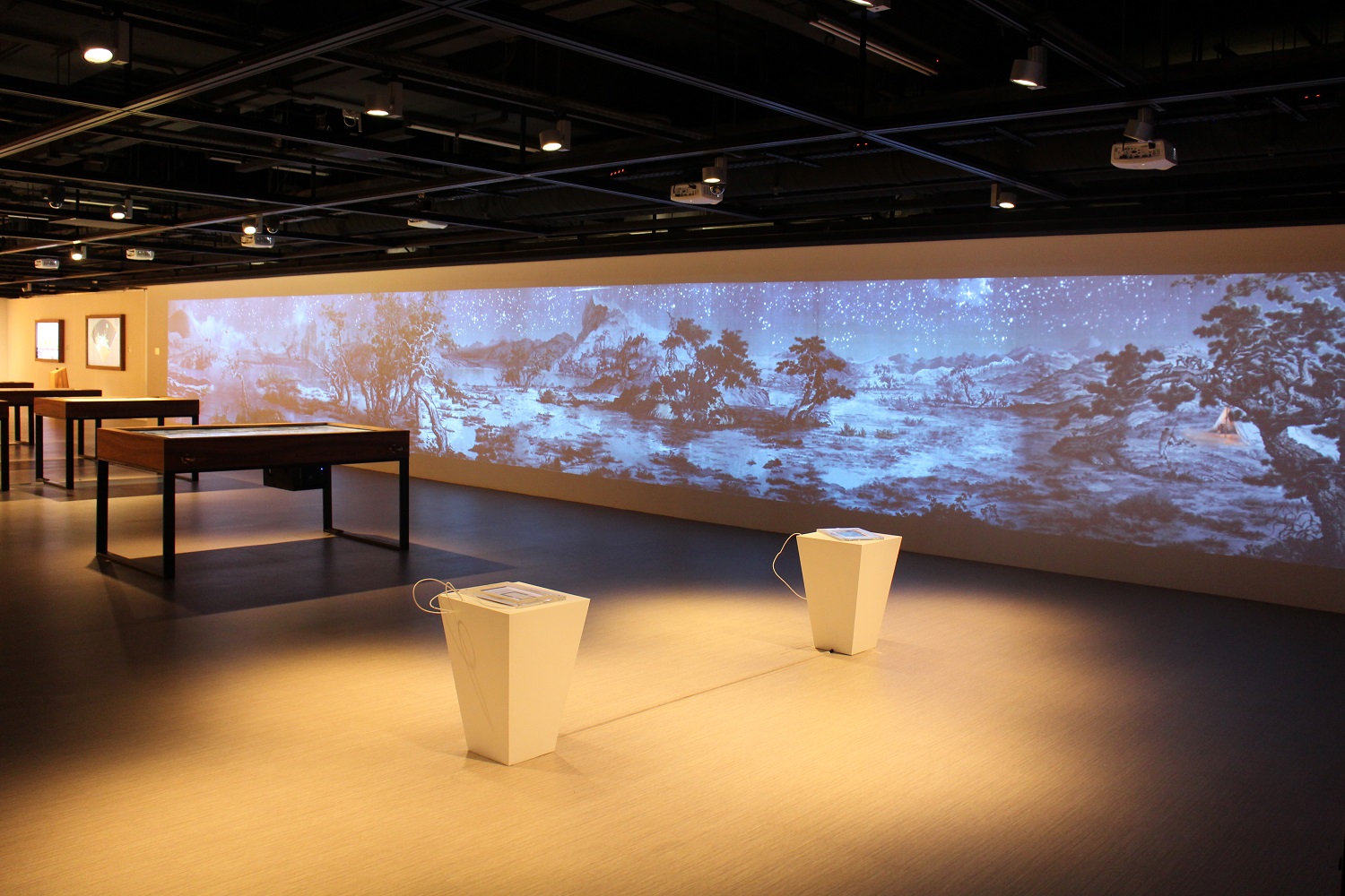 360° projection wall installation WISE AV Solution